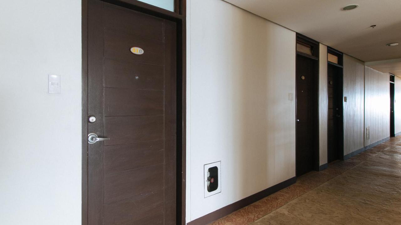Reddoorz Plus @ Cuarto Verde Staycation Las Piñas Ngoại thất bức ảnh