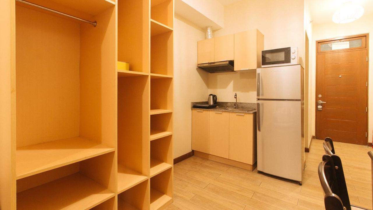 Reddoorz Plus @ Cuarto Verde Staycation Las Piñas Ngoại thất bức ảnh