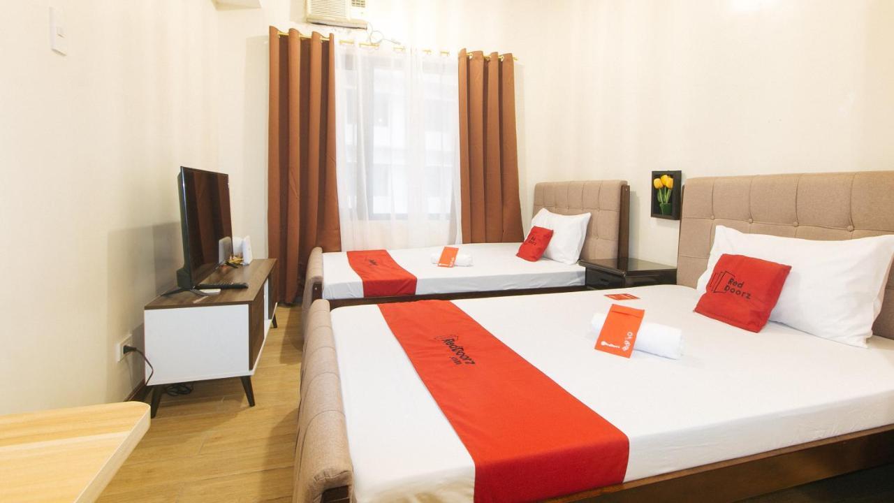 Reddoorz Plus @ Cuarto Verde Staycation Las Piñas Ngoại thất bức ảnh