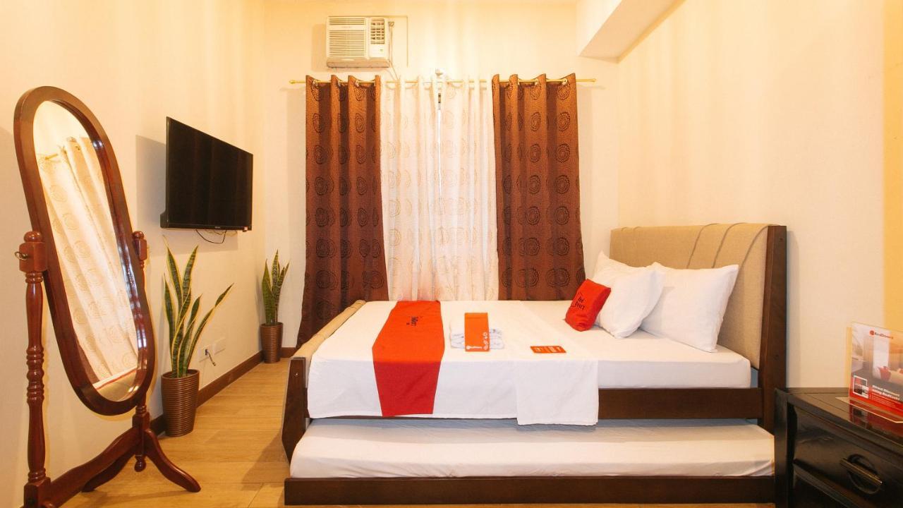 Reddoorz Plus @ Cuarto Verde Staycation Las Piñas Ngoại thất bức ảnh