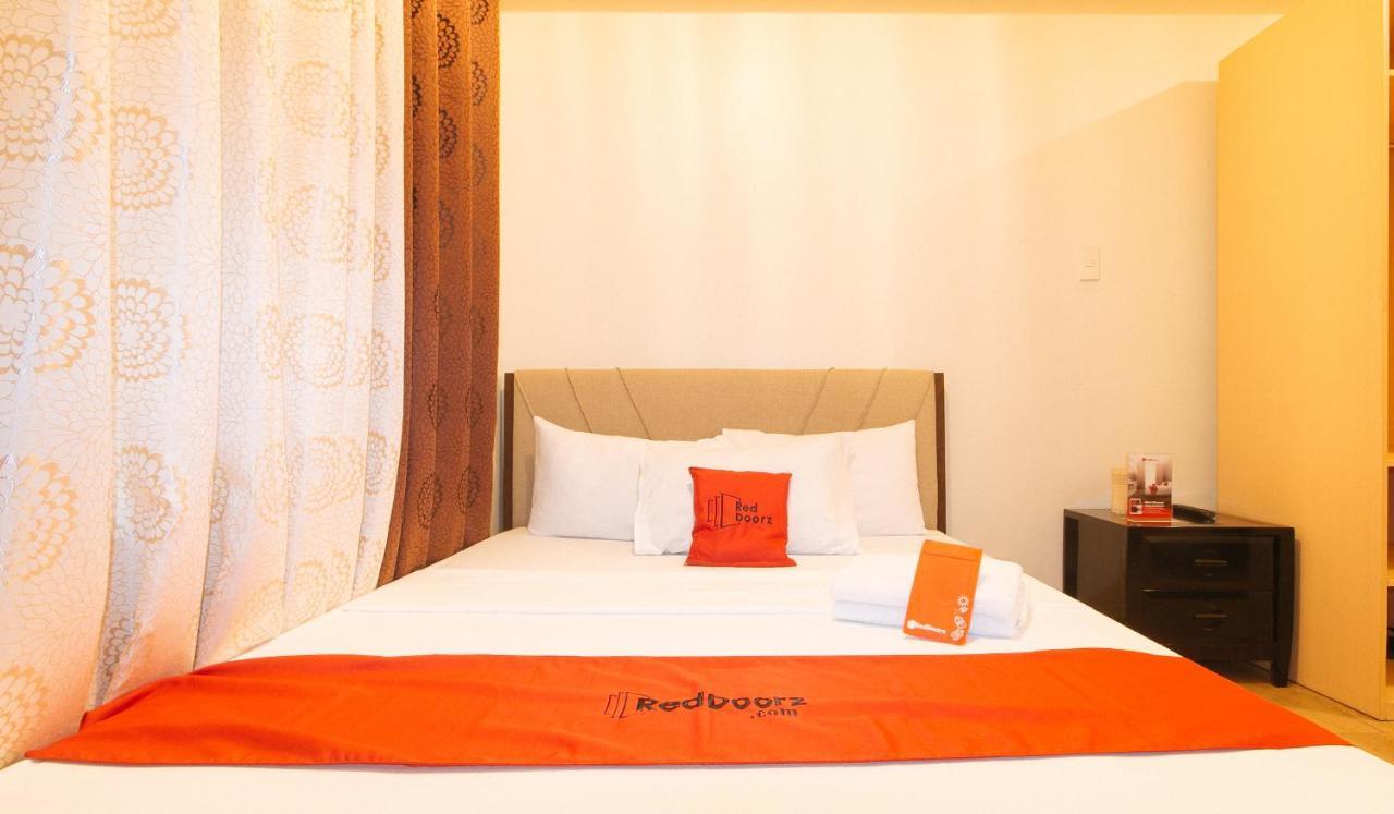 Reddoorz Plus @ Cuarto Verde Staycation Las Piñas Ngoại thất bức ảnh
