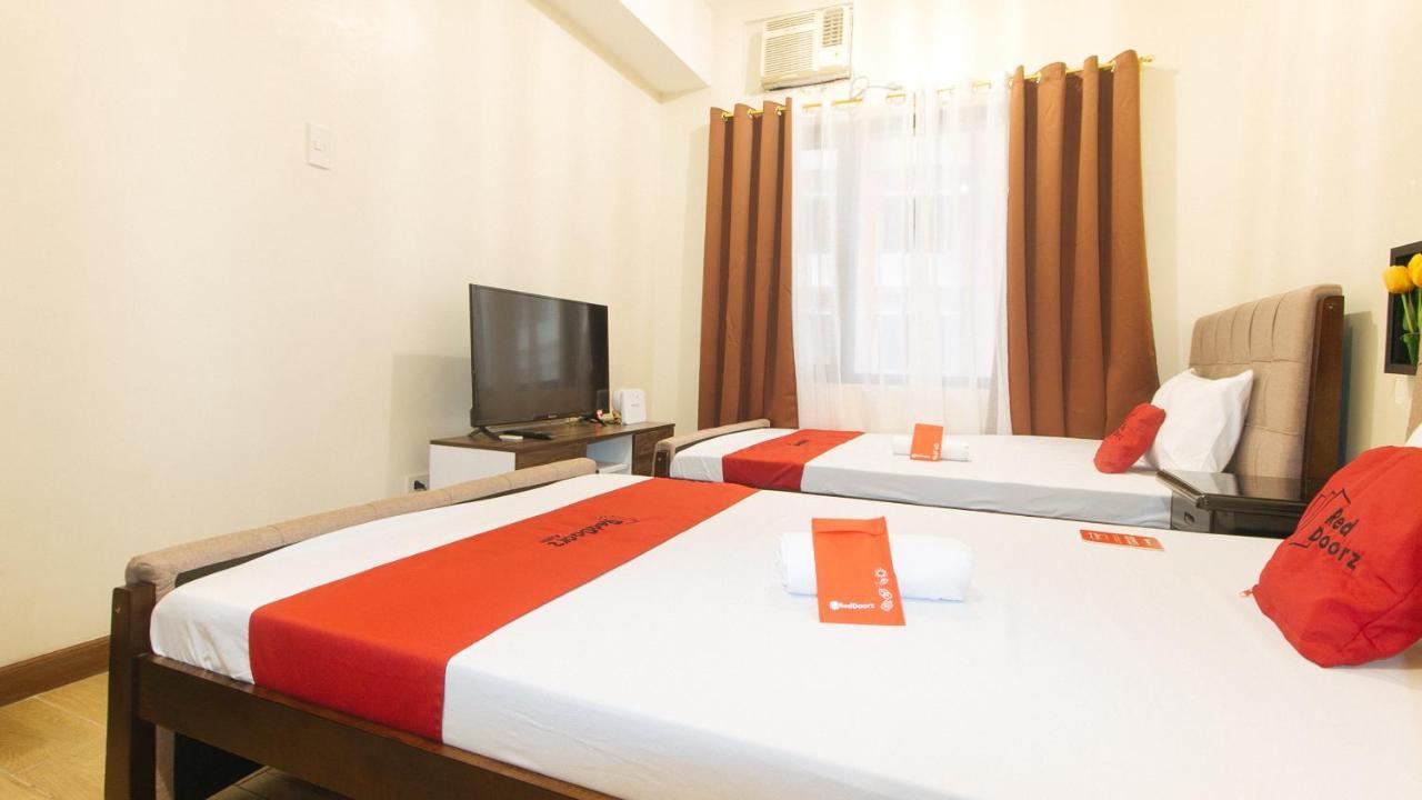 Reddoorz Plus @ Cuarto Verde Staycation Las Piñas Ngoại thất bức ảnh