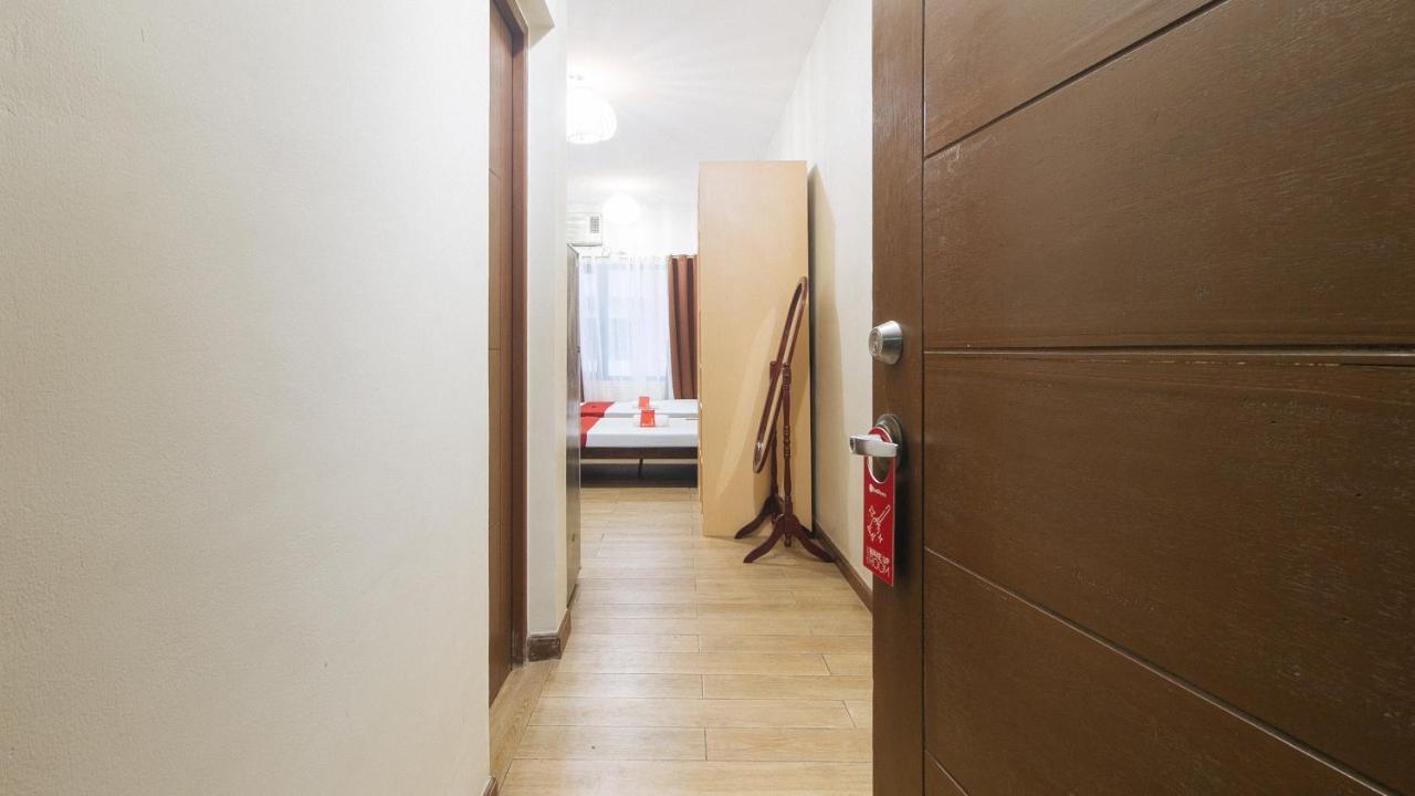 Reddoorz Plus @ Cuarto Verde Staycation Las Piñas Ngoại thất bức ảnh